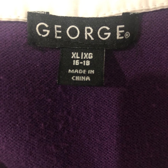 Fuchsia sweater with faux white collar - Picture 4 of 7